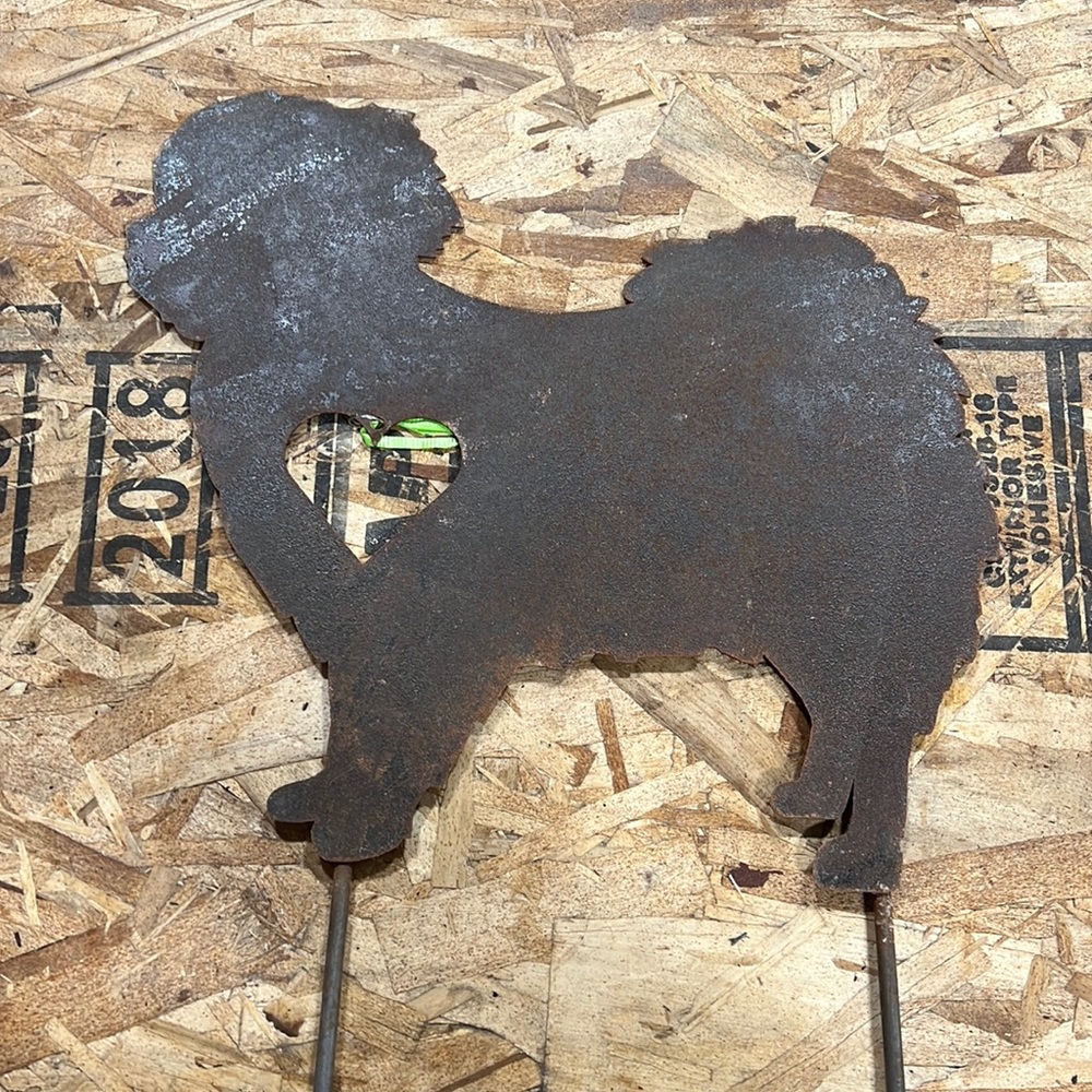 Small dog metal art